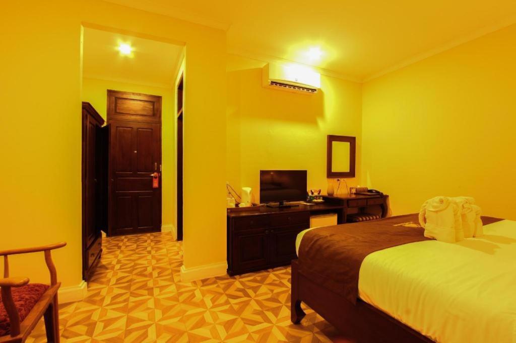 Le Luxe Boutique Hotel Vientiane Exterior foto