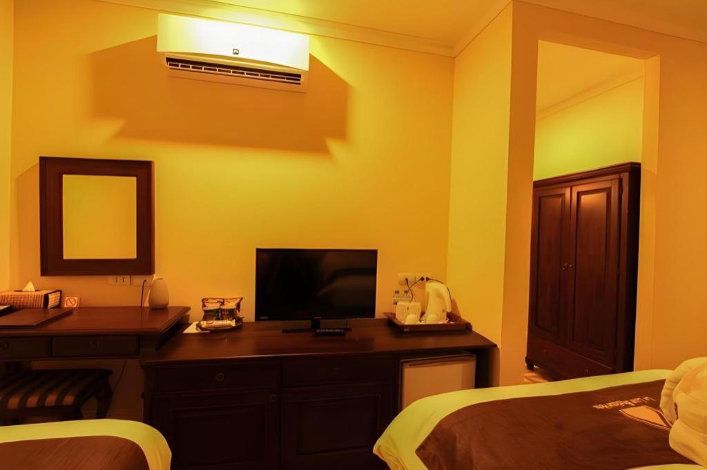 Le Luxe Boutique Hotel Vientiane Exterior foto