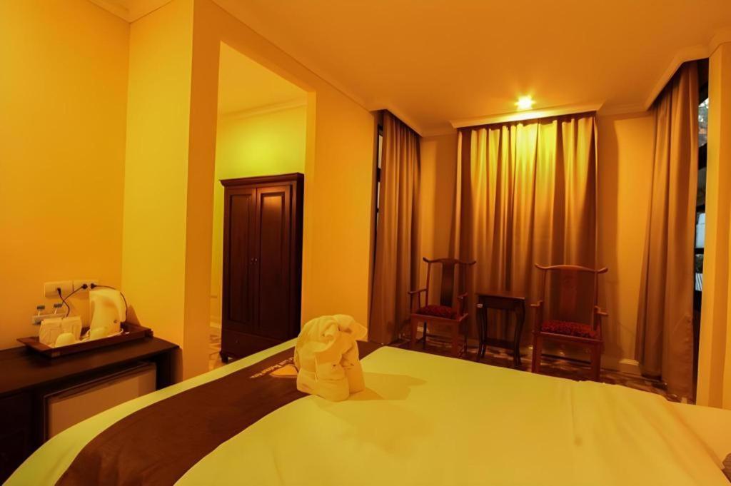 Le Luxe Boutique Hotel Vientiane Exterior foto