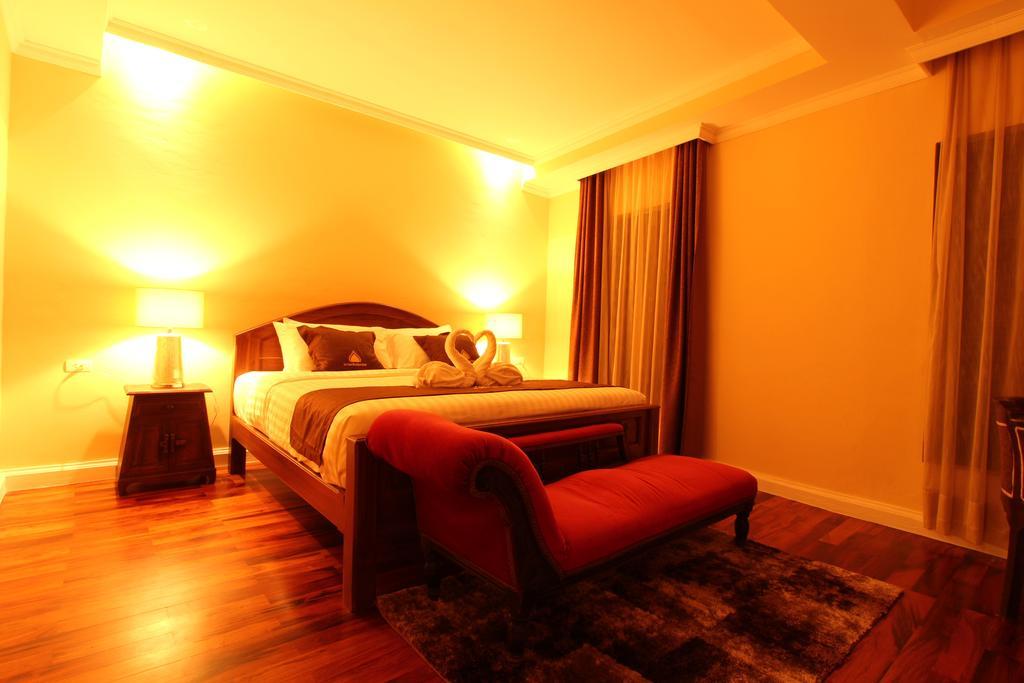 Le Luxe Boutique Hotel Vientiane Exterior foto