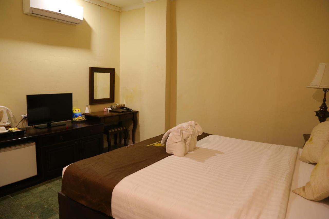 Le Luxe Boutique Hotel Vientiane Exterior foto